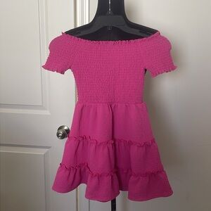 Art Class Off The Shoulder Pink Smocked Dress Size S (6-7)
